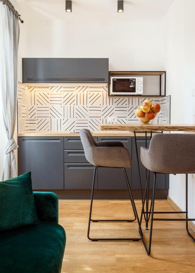 Central Rijeka Apartments Ciottina 24 מראה חיצוני תמונה