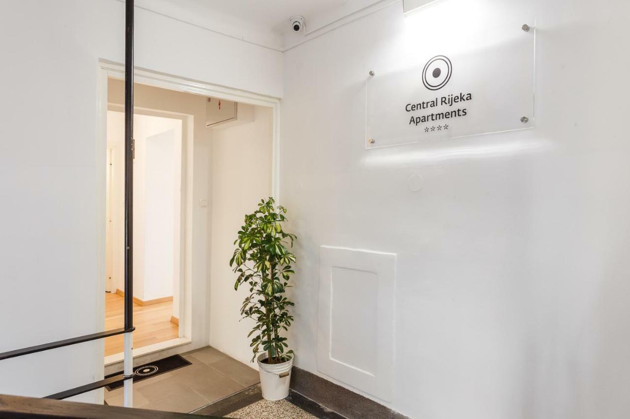 Central Rijeka Apartments Ciottina 24 מראה חיצוני תמונה