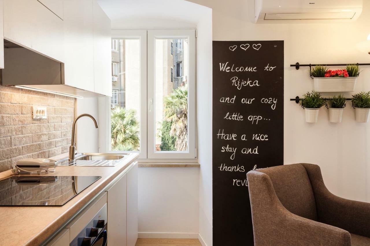 Central Rijeka Apartments Ciottina 24 מראה חיצוני תמונה