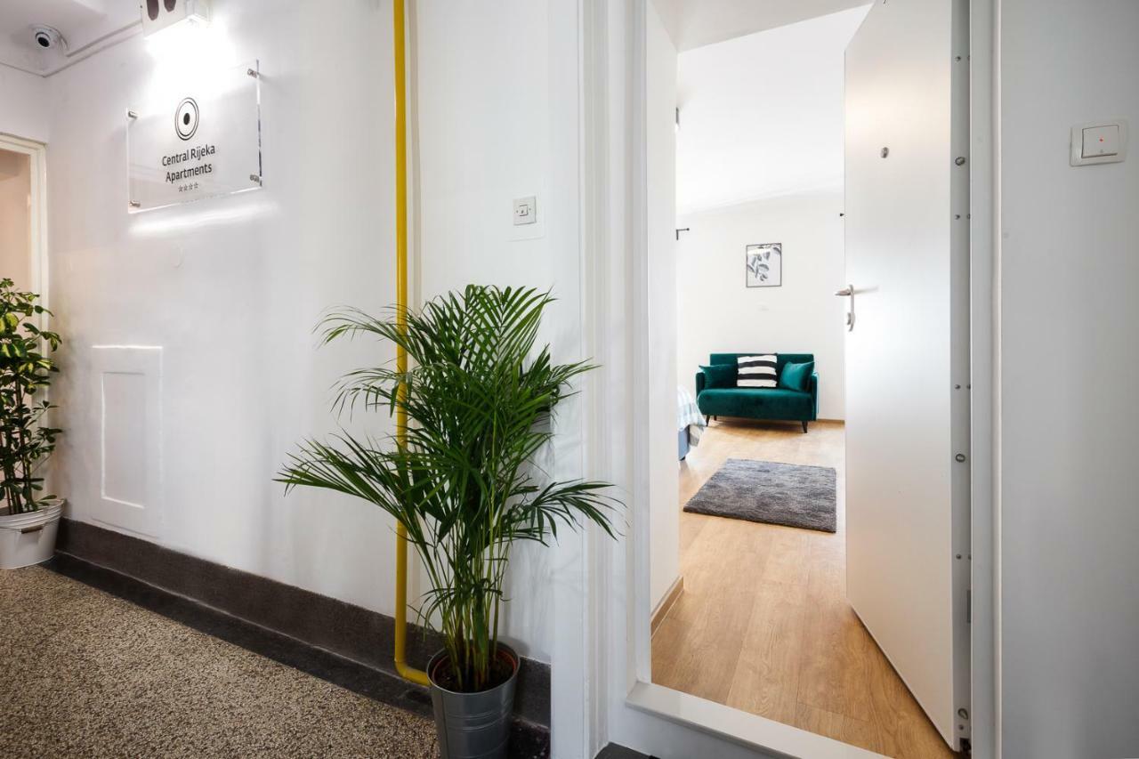 Central Rijeka Apartments Ciottina 24 מראה חיצוני תמונה